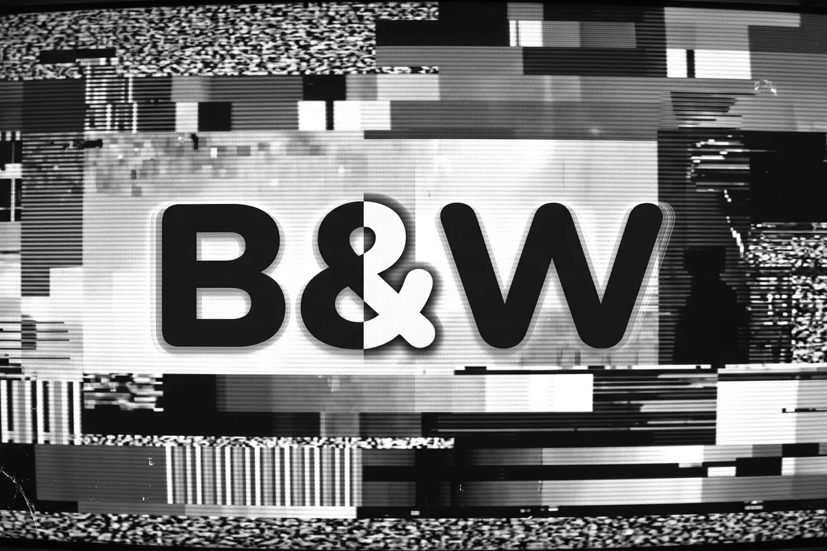 Black and White screenshot